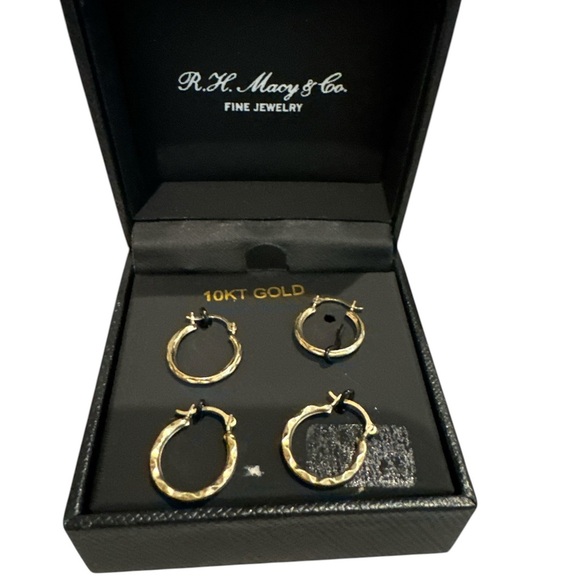 Duo Set of Small Round Hoop Earrings in 10k Gold - Picture 2 of 2